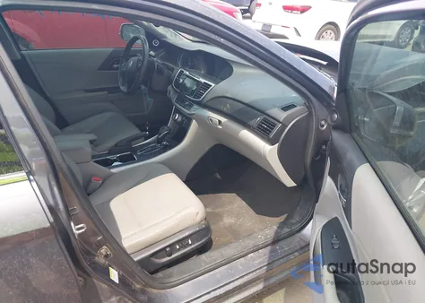 2013 Honda Accord Touring из США, поврежденный, VIN 1HGCR3F99DA026592